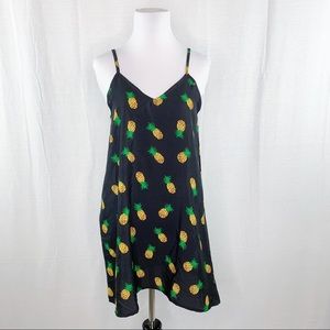 Pineapple pattern v-neck black mini dress